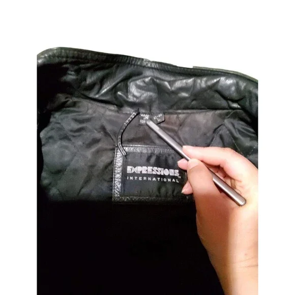 Expressions International Men’s L 42–44 Black Leather Bomber Jacket Vintage